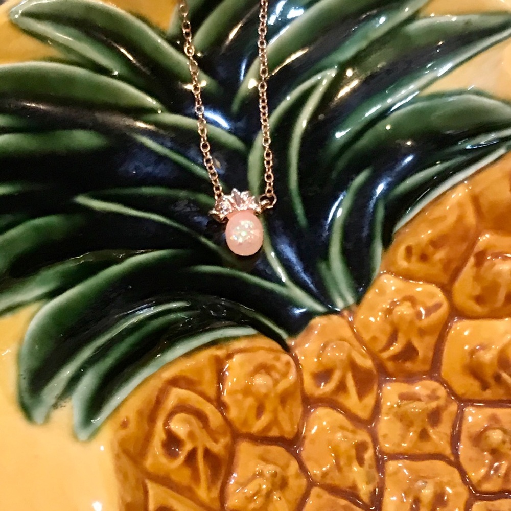 Rose Gold Pineapple necklace 16”